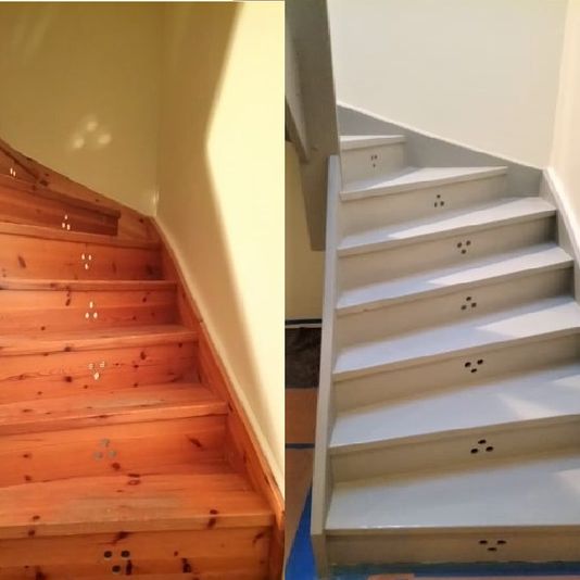 Før og etter - bilder av malt trapp